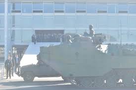 O presidente será convidado para o treinamento da marinha. Bnv2xt Ih6vz M