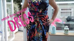 The kielo dress and jumpsuit are wonderfully casual, yet stylish pieces of clothing! 6 Ways To Tie And Wear A Kielo Wrap Dress Dressmaking Pattern Info Sewing Youtube