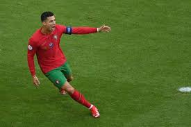 But from the moment that hungary took a shock lead over germany courtesy of ádám szalai's header, you got the feeling that anything could happen during the final group f fixtures. Ezjrasnbxxo 2m