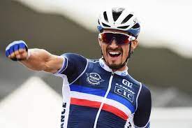 Discover more from the olympic channel, including video highlights, replays, news and facts about olympic athlete julian alaphilippe. Julian Alaphilippe Ist Strassen Radweltmeister Der Rockstar Ist Am Ziel Seiner Traume Nzz