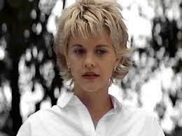 Meg Ryan Frisur Meg Ryan Frisuren Haarschnitt Kurz Haarschnitt
