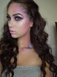20 Mermaid Halloween Makeup You Ll Love Feed Inspiration Mermaid Makeup Halloween Mermaid Halloween Halloween Makeup