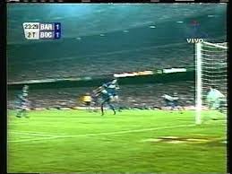 Para la mitad del primer tiempo, la posesión y precisión en el toque del. El Dia Que Barcelona Goleo 9 1 A Boca En El Camp Nou Via Pais