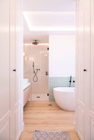 Get inspired with pink, bathroom ideas and photos for your home refresh or remodel. 75 Beautiful Modern Pink Bathroom Pictures Ideas July 2021 Houzz