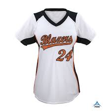 Fueron los petroleros los que se quedaron con el gallardete al triunfar tres carreras contra una en el estatal de softbol denominado juan dives. Venta Camisas De Softbol Femenino En Stock