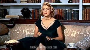 I have made this black velvet paper dress as a tribute to the wonderful works of edith head. Rosemary Clooney Dark Green Velvet Cocktail Dress In White Christmas 1954 Thecelebritydresses