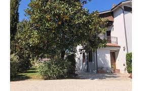 Trova alloggi in vendita di seconda mano al miglior prezzo a rieti Privato Vende Villa Casa Indipendente Con Giardino Annunci Rieti Rieti Rif 220171