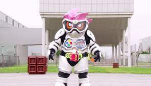 Revival of the beast rider squad! Kamen Rider Ex Aid Episode 1 I M A Kamen Rider Dageeks Episode Review Dageeks Com