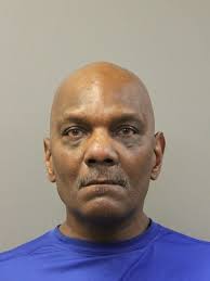 WILLIAMS, DWAYNE E 57 BLACK M CHARGES: 720 ILCS 570.0/402-C PCS