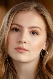 Rachel Croom's Instagram, Twitter & Facebook