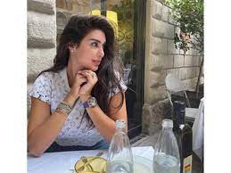 ياسمين صبري و الموديل الشهيرة جورجينا صديقه كريستيانو رونالدو و فرق السن بينهم و هنشوف ياسمين صبري بتتحدى جورجينا صديقه كريستيانو رونالدو ؛ ياسمين صبري ممثلة مصرية، بدأت مسيرتها الفنية عام 2014 من خلال مسلسل جبل الحلال ثم توالت أعمالها. Mbanbvl9is3p5m