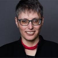 Laura Stanton's Instagram, Twitter & Facebook