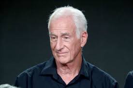 Daily Kickoff: Chicago ed board president resigns over antisemitic posts