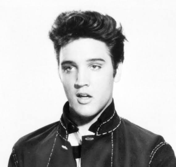 Just in Time for His Birthday, a Photo Gives a Glimpse, Possibly, of Elvis's  Teen Years