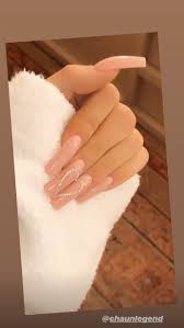 Kylie Jenner S Rhinestone Heart Nail Art Popsugar Beauty Uk Kylie jenner at the heavenly bodies: