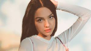 Sour is the upcoming debut studio album by olivia rodrigo, which is slated for release on may 21, 2021 through geffen records. Olivia Rodrigo On Heartbreak Taylor Swift And Her Tv Obsession I D