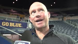 Bryan Stoll's Instagram, Twitter & Facebook