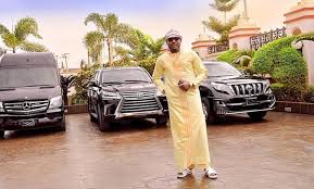 But δὲ (de) conjunction strong's 1161: Lavish Spending See How Billionaire Businessman E Money Celebrated His 37th Birthday Photos Entmediahub