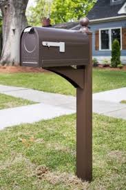 Jul 20, 2020 · callaway adjustable, aluminum, top mount, mailbox post, white designed with quality aluminum and a steel designed with quality aluminum and a steel base plate, the callaway mailbox post offers durability and strength in an appealing pedestal style. Landover Aluminum Mailbox Post Gibraltar Mailboxes 100 Slips Over 4x4 Mailbox Design Mailbox Mounted Mailbox