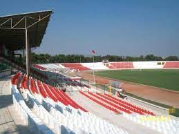 Balikesi̇rspor, 38 yıl aradan sonra tekrar mücadele edeceği süper lig için hazırlıklarını sürdürüyor. Informacoes Gerais Do Estadio Balikesir Ataturk Stadyumu