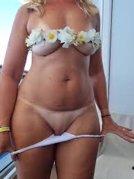 GRANNY BEAUTIFULL! - Porn Videos & Photos - EroMe