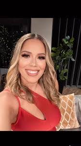 Donna Rizzo's Instagram, Twitter & Facebook