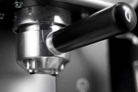 The gaggia ts is a one group italian coffee maker with a heat exchange system allowing simultaneous 1500 w. Gaggia Carezza Deluxe Espressomaschine Im Test 2021 Siebtragermaschine