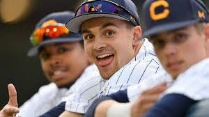 Nathan Manning's Instagram, Twitter & Facebook