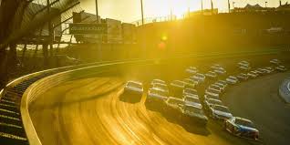 It's the classic season long. Truex Jr Dominiert Martinsville Und Lost Nascar Finalticket 2019