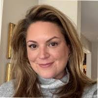 Kim Brummett's Instagram, Twitter & Facebook