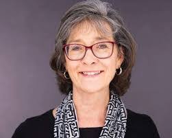 Catherine Forte's Instagram, Twitter & Facebook