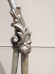 Beautifully Detailed Wedding Ring Side Casting Antique Beds Iron Bed Wedding Rings