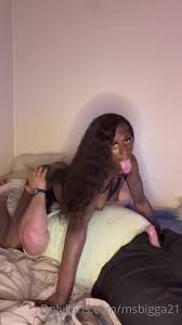 Sky bigga aka msbigga21 - 07-31-2022 OnlyFans Video - Yoo this man is  really my old manger at dicks Sporting Goods now he a client - XXX shemale  video available for online