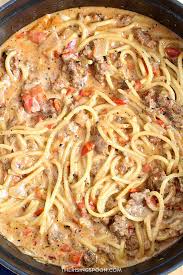 Creamy One Pot Spaghetti With Italian Sausage Recipe In 2020 Italian Sausage Recipes Easy Cooking Recipes Sausage Pasta Recipes