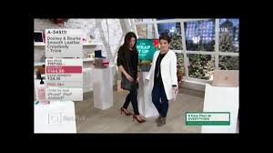 The latest tweets from @sandraqvc she is best at grabbing the attention of millions of people on their tv screens. Qvc Host Sandra Bennett Mouth Shefalitayal