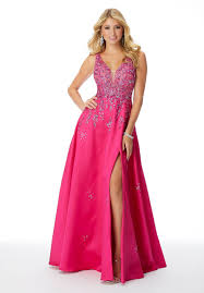 That's why peaches boutique makes it easy and fun to shop for your dream dress. 2021 Prom Dresses Designer Prom Gowns Morilee