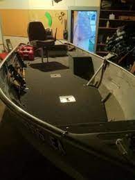 Dustins 14ft Alumacraft Conversion Lots Of Pictures Aluminum Fishing Boats Boat Restoration Fishing Boat Accessories