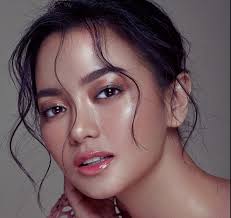 Cantik semok ngentod jamin bikin crot. Ririn Ekawati Ririnekawati Twitter