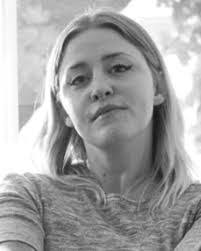 Mariah Barlow's Instagram, Twitter & Facebook