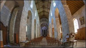 Ebreuil (03) Abbatiale St Léger