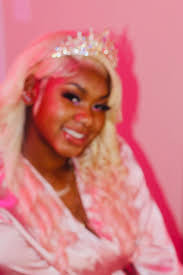 Hello you lovely lot, I am hoping someone here maybe able to get rid of  this blur to sharpen up the photo so I can see everyone? It was taken many  years