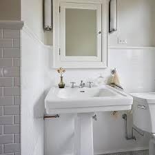 Half Tiled Kitchen Walls Design Ideas Long, skinny tiles.as a variation on the classic subway tile, elongated rectangular tiles are an edgier and more modern take on the traditional style there are so many great ways to add an accent or pop of color in a bathroom, but the racing stripe just cuts the bathroom in half, making it look shorter. half tiled kitchen walls design ideas