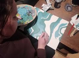 Profile for Lo Paintings