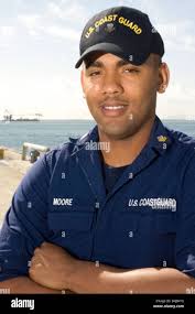 Coast guard petty officer 2nd hi-res stock photography and images