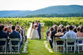 Virginia Weddings Charlottesville Venue Keswick Vineyards Keswickvineyards Charlottesville C Va Wedding Venues Virginia Weddings Virginia Wedding Venues