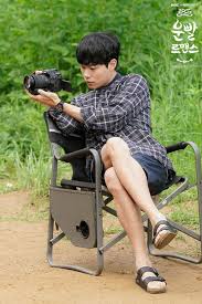 He thinks it was more fun to just do light kisses rather than a deep one. Lucky Romance Cun Ryu Jun Yeol Tá» Tinh Vá»›i Hwang Jung Eum Báº±ng Ná»¥ Hon Ngá»t Ngao