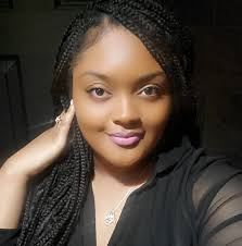 Wow! Can we get a few bundles? IG user (@princesstori) monitors her hair  shed chart to enhance her hair care regimen! Community, let us know if  you'll document and save your dead