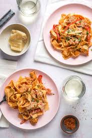 Creamy Cajun Chicken Pasta Nibble And Dine An Easy Decadent Dinner Recipe In 2020 Cajun Chicken Pasta Creamy Pasta Dishes Cajun Chicken Pasta Recipes