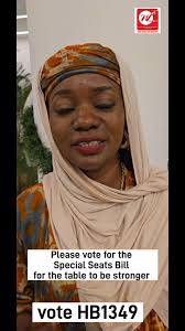 Mr Olusola Olaniyan, President of wikimedia user group Nigeria, giving a  speech