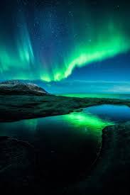 Aurora Borealis Northern Lights Scenic Photography Aurora Boreal Magical Sky Aurora boreale ,aurora boreale ,cielo ,inverno ,la neve ,luci ,montagna ,natura sfondi e altro possono aurora boreale a tromso, norvegia di fronte al fiordo norvegese, stagione invernale. pinterest
